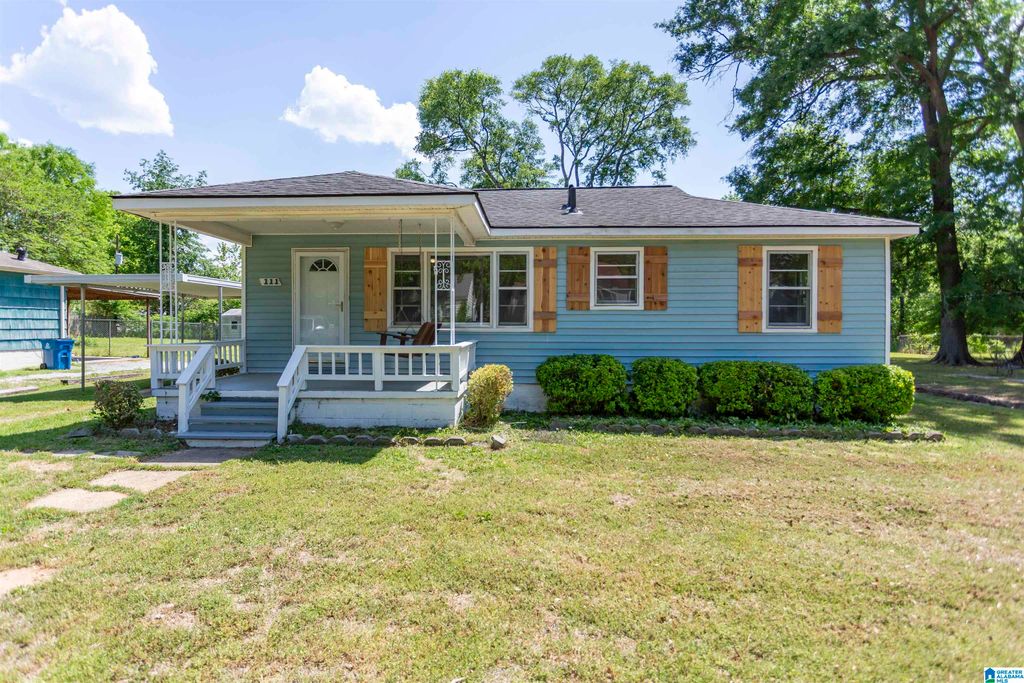 111 JUNE AVENUE, Hueytown, AL 35023