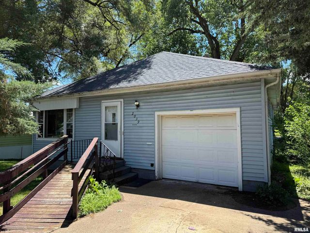 2039 N GALE Avenue, Peoria, IL 61604