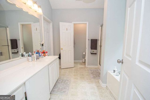 67 Roger Arnold Road, Grantville, GA 30220
