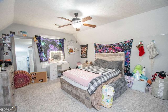 67 Roger Arnold Road, Grantville, GA 30220