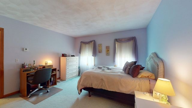 17 James Ave, Middleton, MA 01949