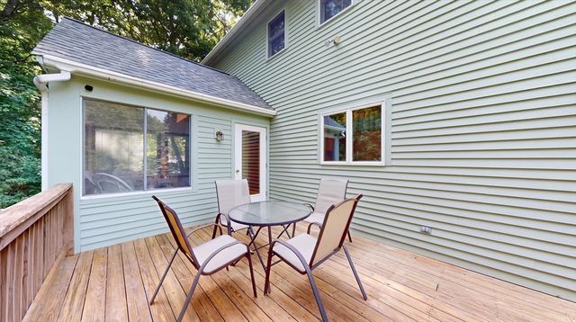 17 James Ave, Middleton, MA 01949