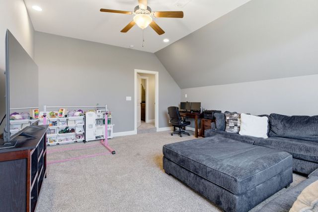 209 Karen Dr, Mount Juliet, TN 37122