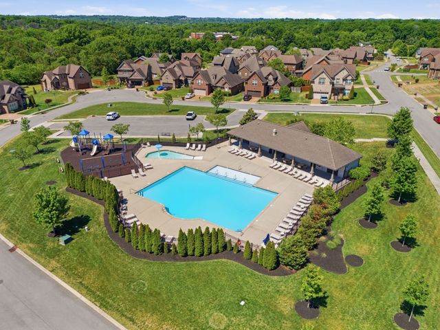 209 Karen Dr, Mount Juliet, TN 37122