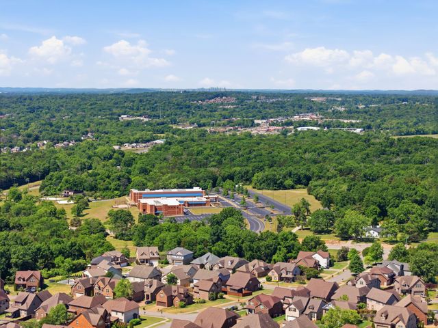 209 Karen Dr, Mount Juliet, TN 37122