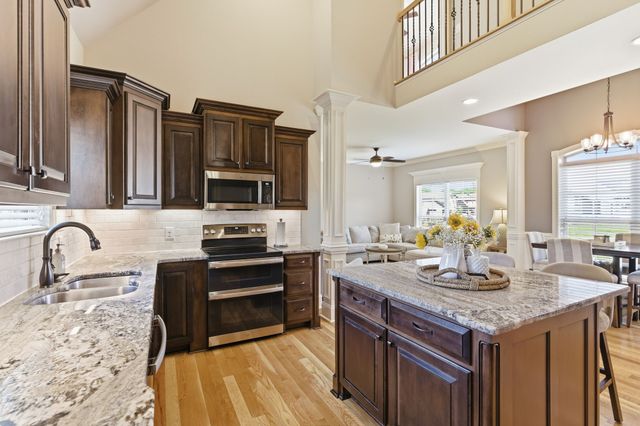 209 Karen Dr, Mount Juliet, TN 37122