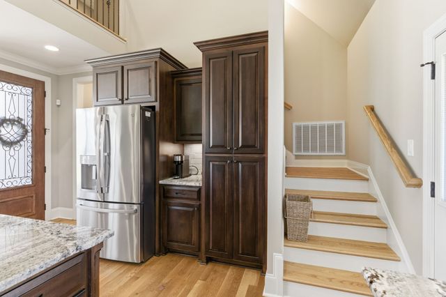 209 Karen Dr, Mount Juliet, TN 37122