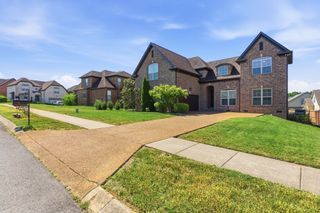 209 Karen Dr, Mount Juliet, TN 37122