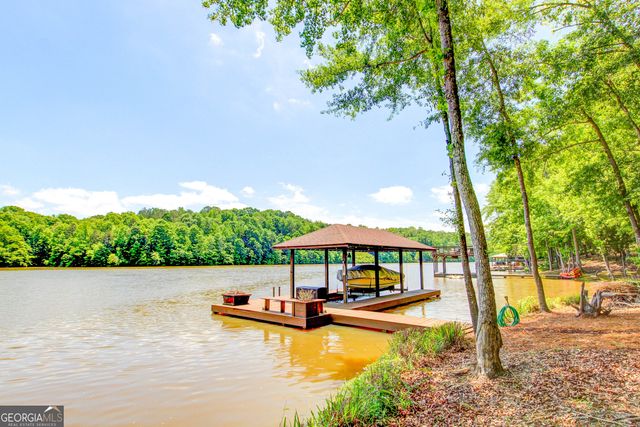 496 Cedar Valley Drive, Wedowee, AL 36278