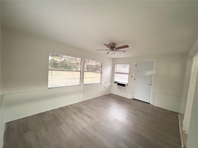 26 S OSCEOLA STREET, Beverly Hills, FL 34465