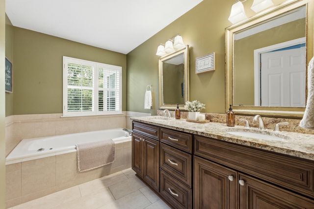 8624 Georgetown Trace Lane, Chattanooga, TN 37421