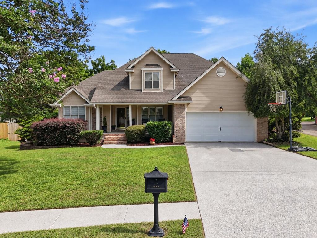 8624 Georgetown Trace Lane, Chattanooga, TN 37421