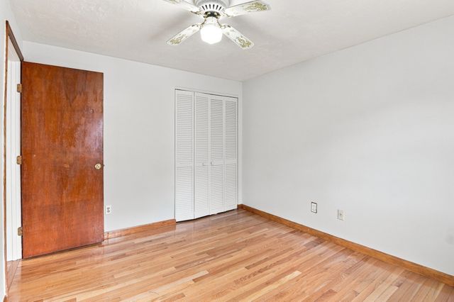 30 Parsons Hill Dr, Worcester, MA 01603