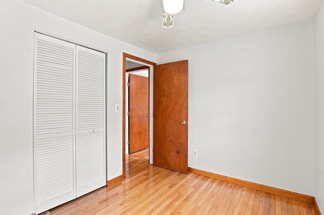 30 Parsons Hill Dr, Worcester, MA 01603