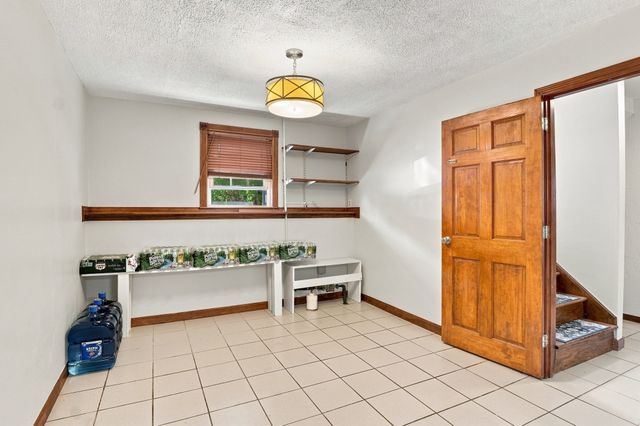 30 Parsons Hill Dr, Worcester, MA 01603