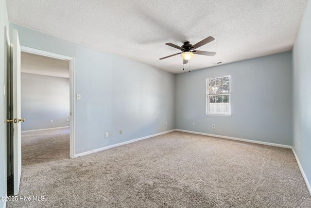 3003 E Windgate Court, Jacksonville, NC 28546