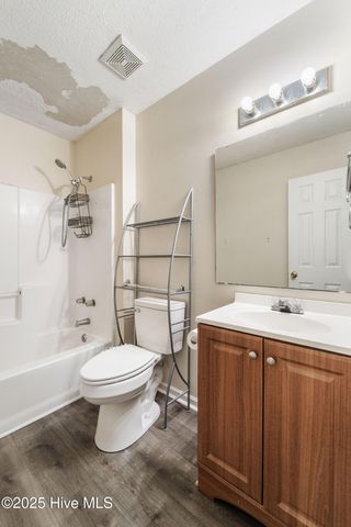 3003 E Windgate Court, Jacksonville, NC 28546