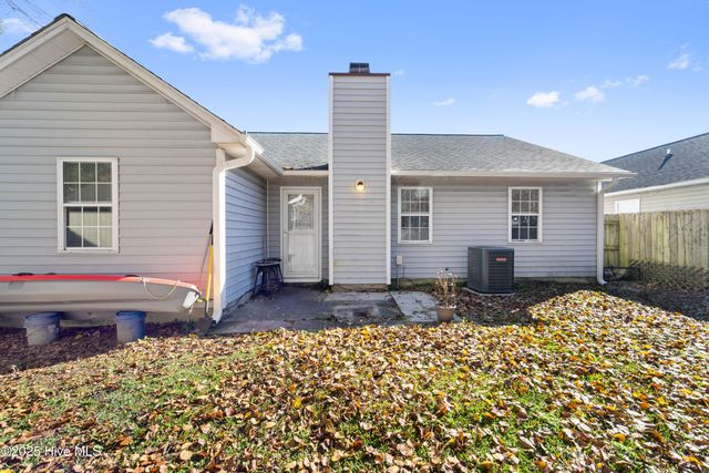 3003 E Windgate Court, Jacksonville, NC 28546