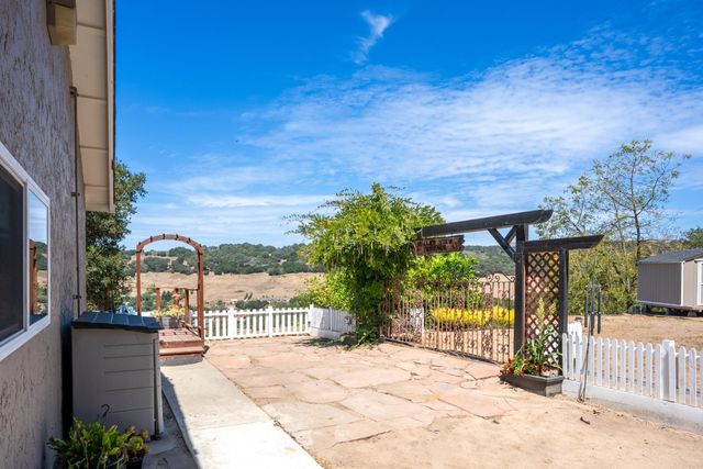 1175 Marilyn Lane, Aromas, CA 95004