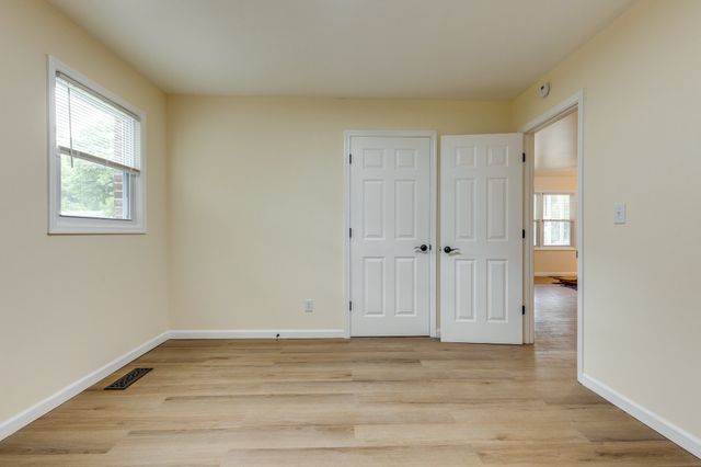 341 Valley View Dr, Pulaski, TN 38478