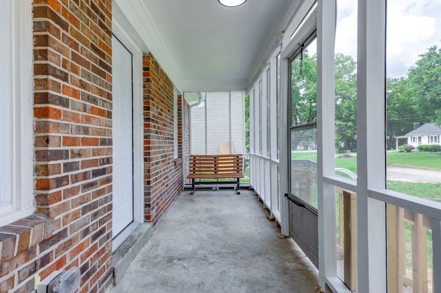 341 Valley View Dr, Pulaski, TN 38478