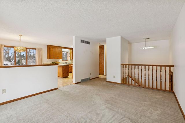 13725 Oakland Drive, Burnsville, MN 55337