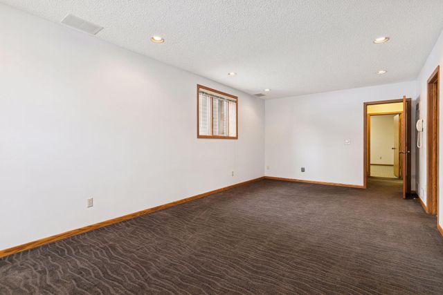 13725 Oakland Drive, Burnsville, MN 55337