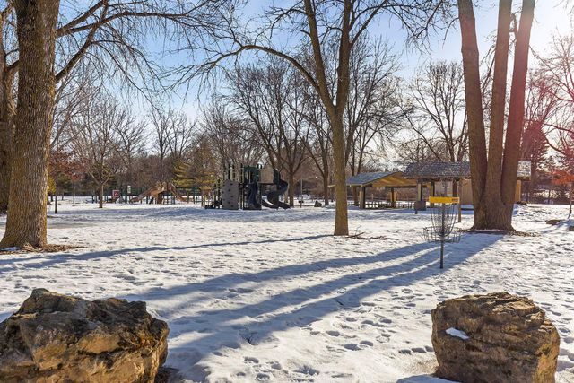 13725 Oakland Drive, Burnsville, MN 55337