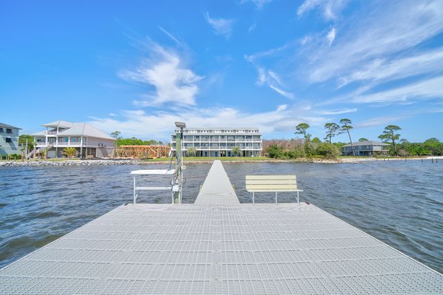 5539 Soundside Drive K, Gulf Breeze, FL 32563