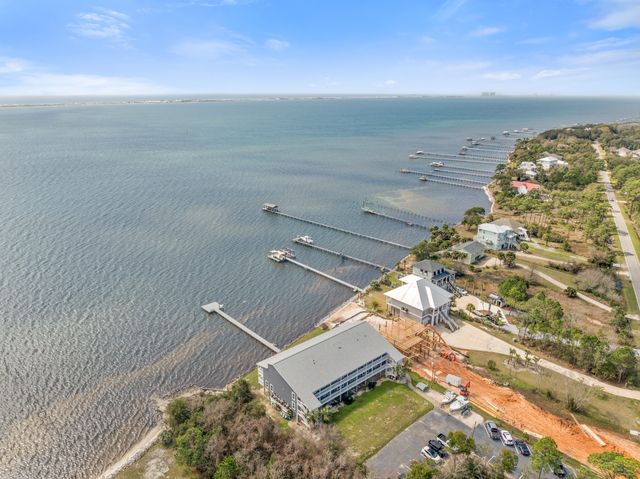 5539 Soundside Drive K, Gulf Breeze, FL 32563