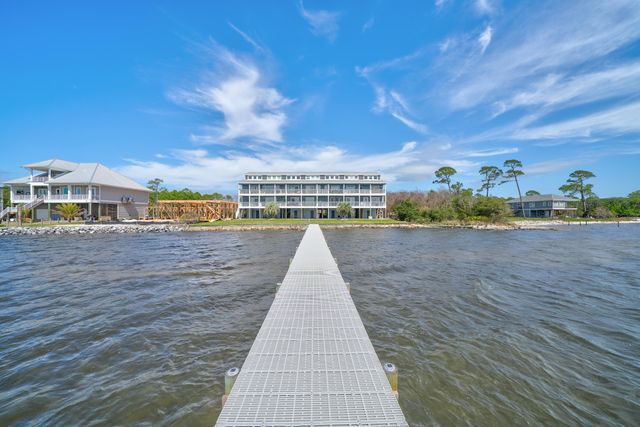 5539 Soundside Drive K, Gulf Breeze, FL 32563