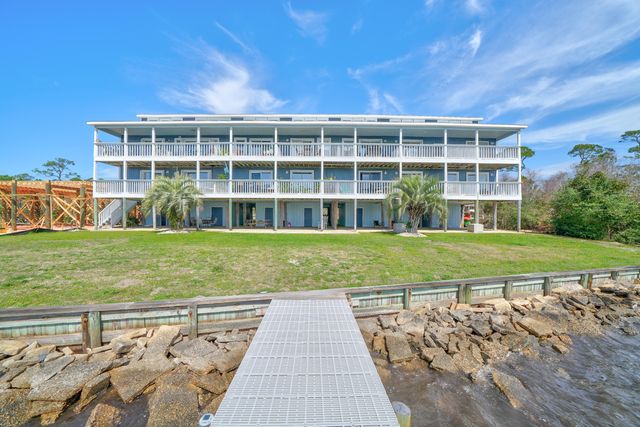 5539 Soundside Drive K, Gulf Breeze, FL 32563