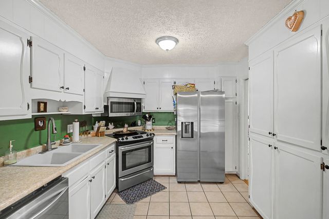 29 Woodhill Place, Aiken, SC 29803