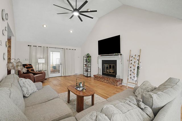 29 Woodhill Place, Aiken, SC 29803