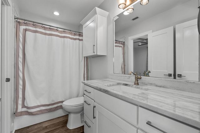 3104 Poplar, Marshall, TX 75672