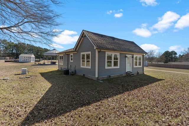 3104 Poplar, Marshall, TX 75672