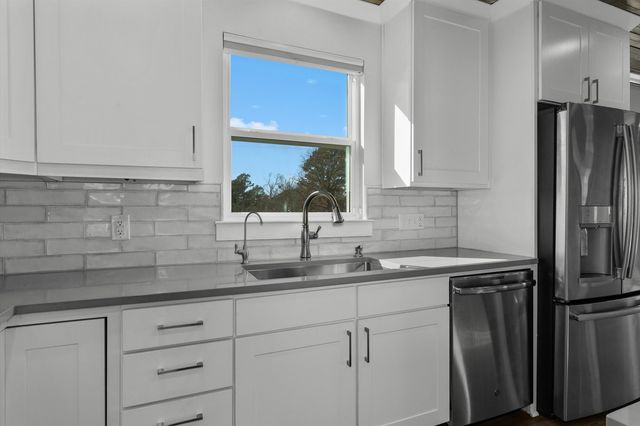 3104 Poplar, Marshall, TX 75672