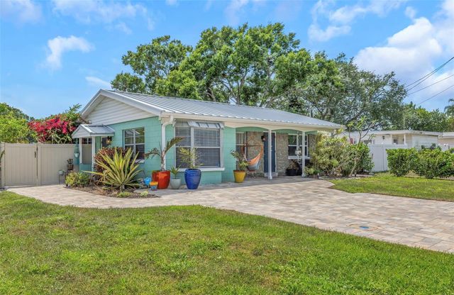 4502 W PEARL AVENUE, Tampa, FL 33611