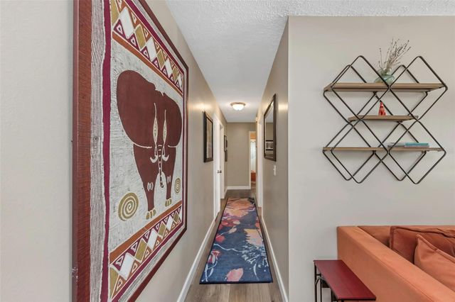 4502 W PEARL AVENUE, Tampa, FL 33611