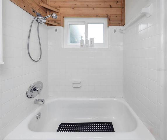 4502 W PEARL AVENUE, Tampa, FL 33611