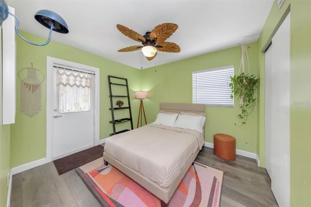 4502 W PEARL AVENUE, Tampa, FL 33611