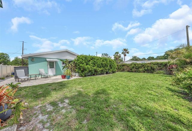 4502 W PEARL AVENUE, Tampa, FL 33611