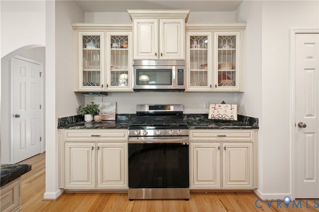 11201 Avening Rd, Midlothian, VA 23112