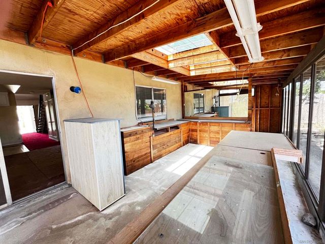 11377 Bootes, San Diego, CA 92126