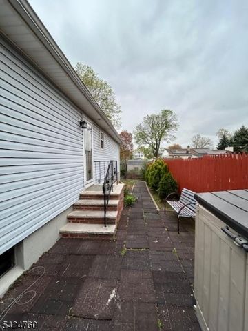 105 Grant Ave, South Bound Brook Boro, NJ 08880