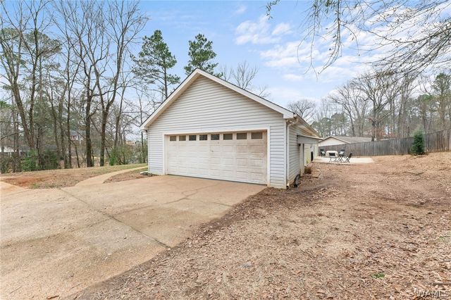 5920 Charlie Shirley, Northport, AL 35473