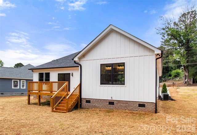 29 Hartman Place, Concord, NC 28027