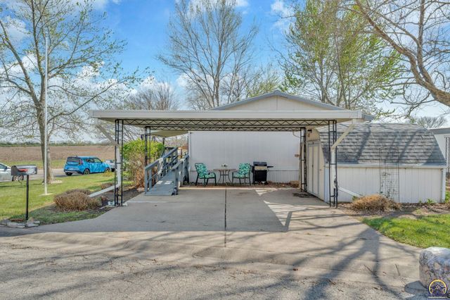 337 SE 46th ST, Topeka, KS 66609