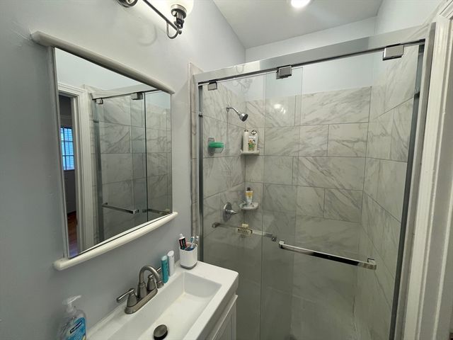 176 W. Sixth St. 3, Boston, MA 02127