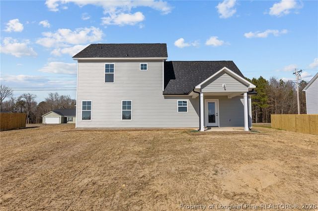 140 Penberthy Way, Raeford, NC 28376